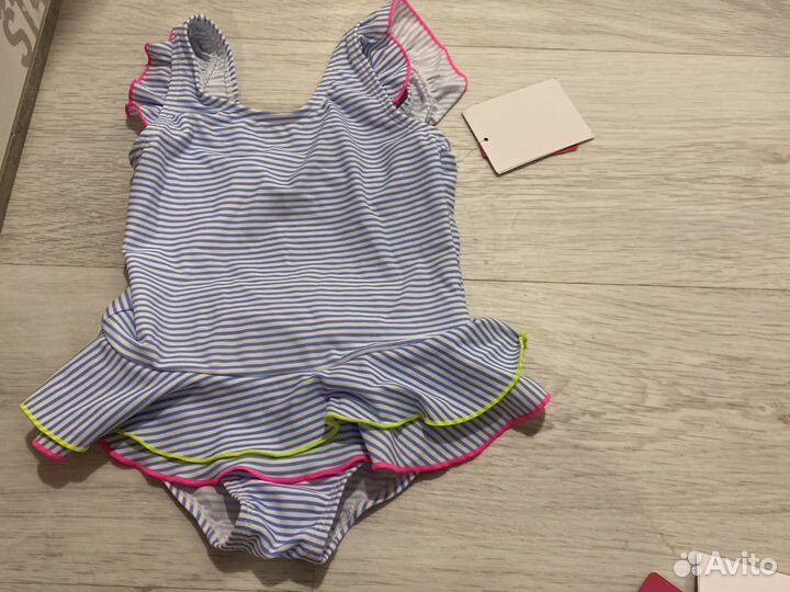 Купальник новый на девочку, 98-104