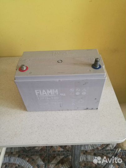 Аккумулятор AGM 100 ач/12v