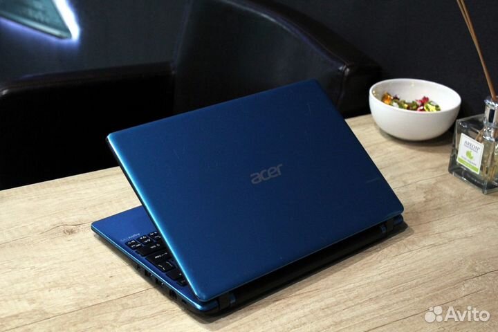 Нетбук Acer 4Gb RAM\HDD320Gb на гарантии