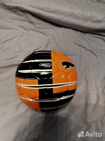 Футбольные мячи