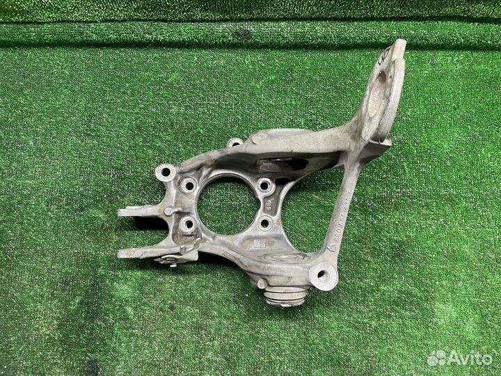 Кулак поворотный, задний левый Porsche Macan