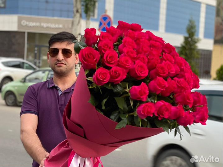 51 Роза Эквадор Доставка цветов 15 25 51 101 розы