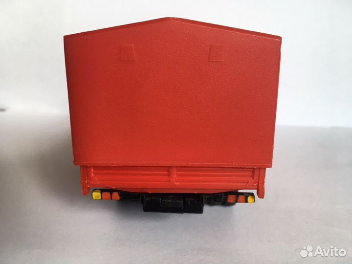 Камаз 53212 Совтрансавто. Спойлер. Коробка