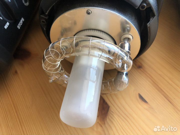 Студийный Импульсный свет Bowens Gemini GM500R