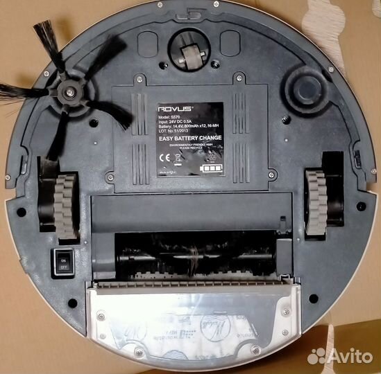 Робот пылесос