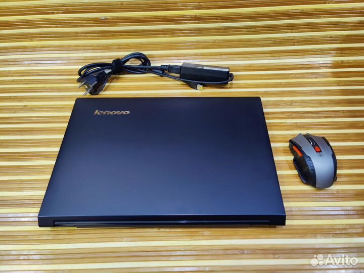 Lenovo B50-70 (4 ядра ) / полный комплект