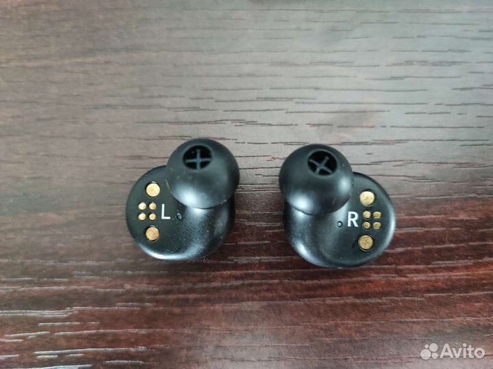 Наушники Sennheiser Momentum True Wireless