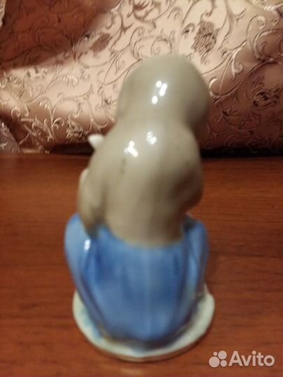 Винтажные фарфоровые статуэтки
