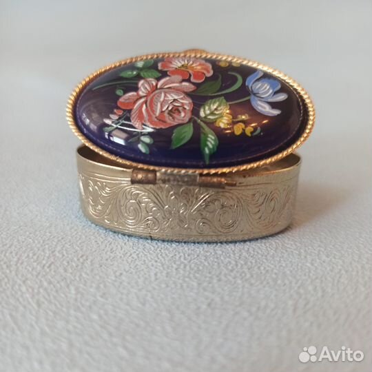 Винтажная мини-шкатулка. латунь Эмаль, Европа