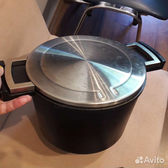 Кастрюля новая Berghoff