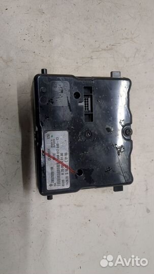 Блок управления климат-контролем Renault Megane 4, 2017