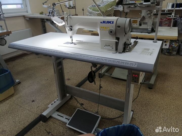Прямострочная швейная машина Juki 8700