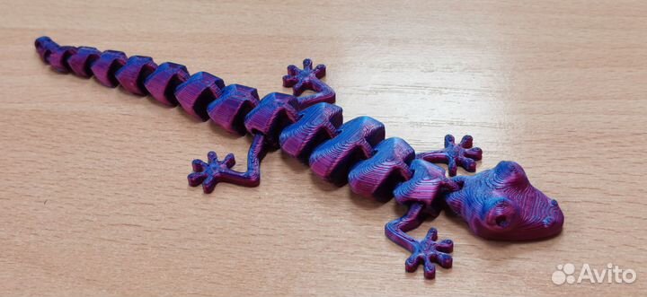 3D ящерица двухцветная