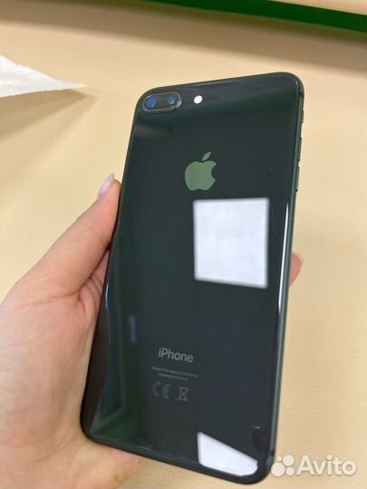 iPhone 8 plus 64gb