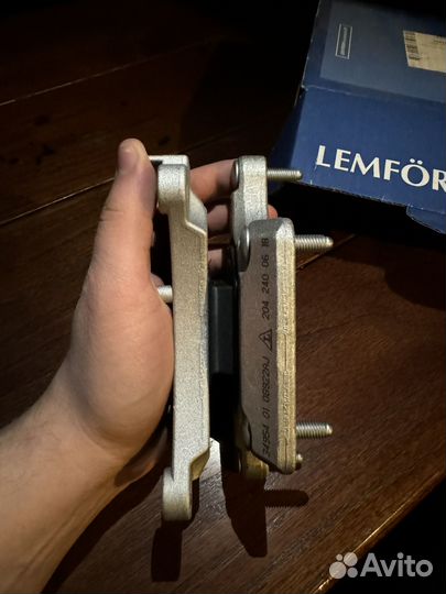 Подушка АКПП двигателя