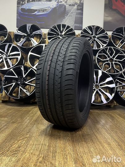 CrossLeader DSU02 275/40 R19 105Y