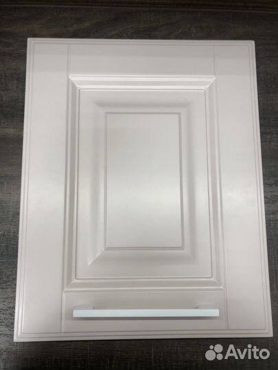 Мебельные ручки белые