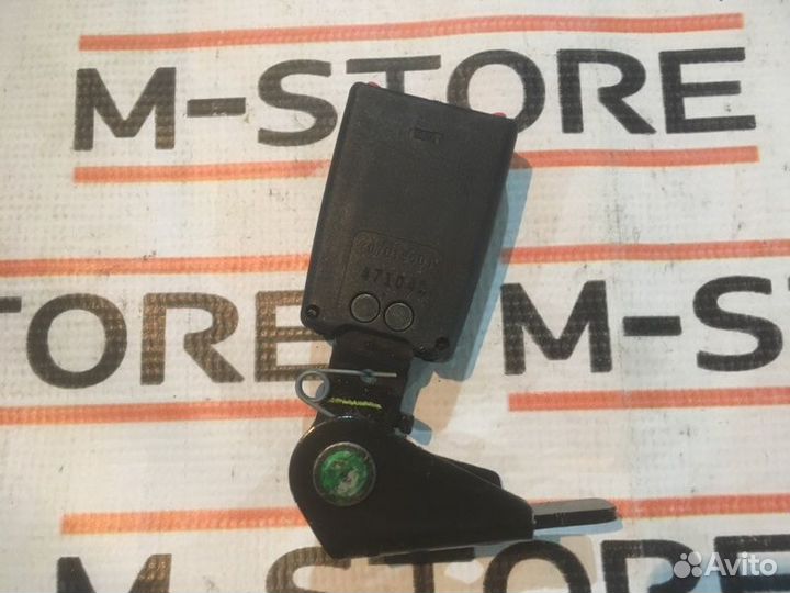 Замок ремня безопасности задний левый Bmw X5 E53