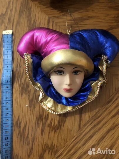 Маска венецианская на стену