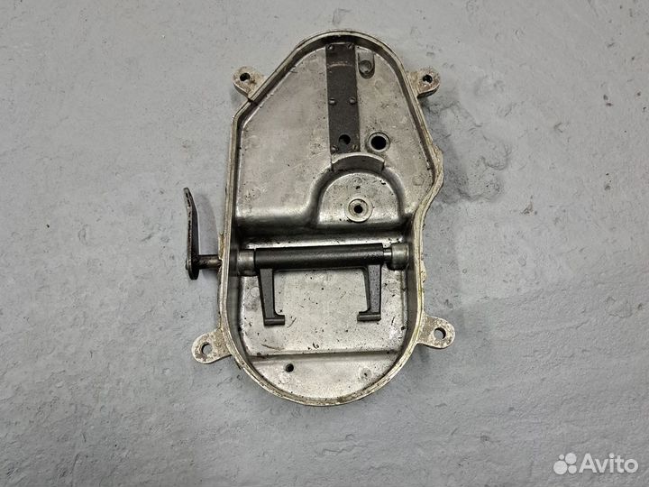 Крышка кпп Рысь 113/119/121
