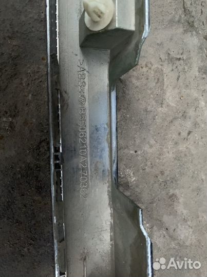 Сабля на крышку багажника Lifan Solano 2014 год