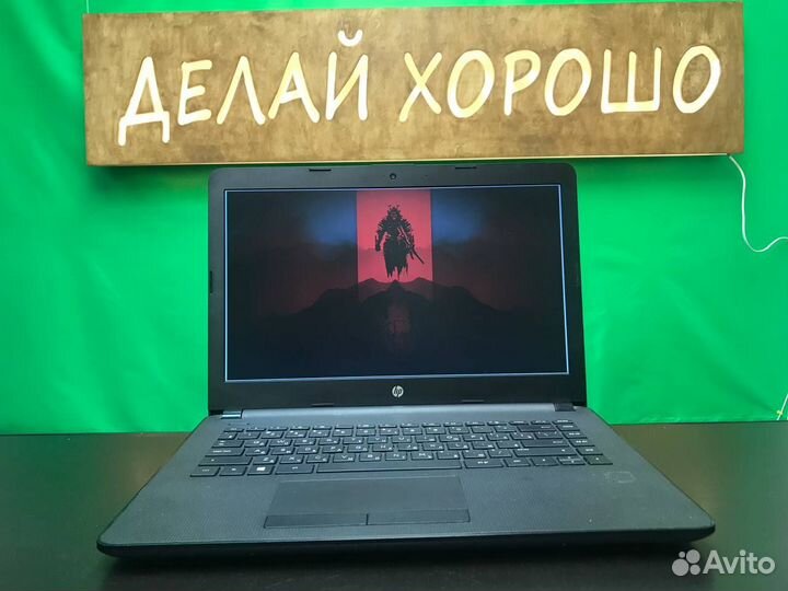 Ноутбук HP процессор intel/8GB озу/120SSD
