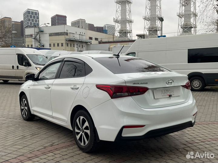 Hyundai Solaris 1.4 AT, 2018, 121 800 км