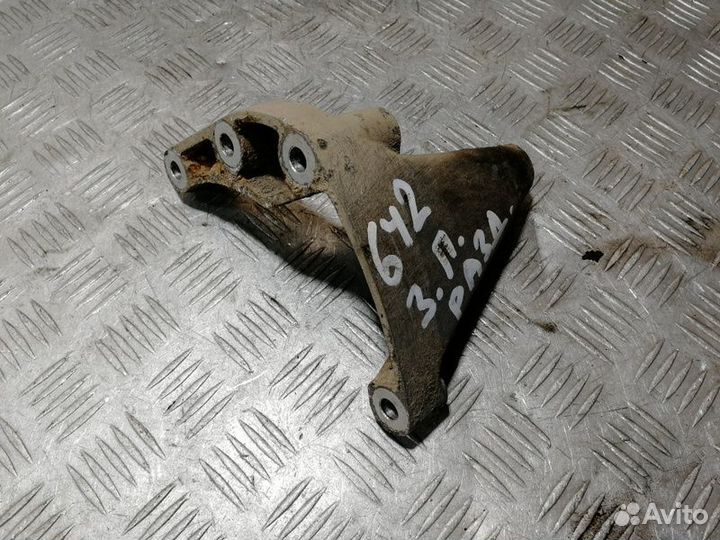 Кронштейн кпп G 1989-2021