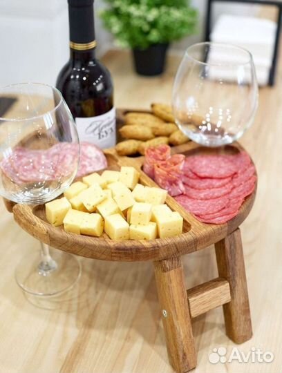 Винный столик менажница