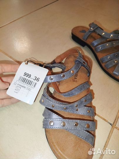 Сандалии для девочки