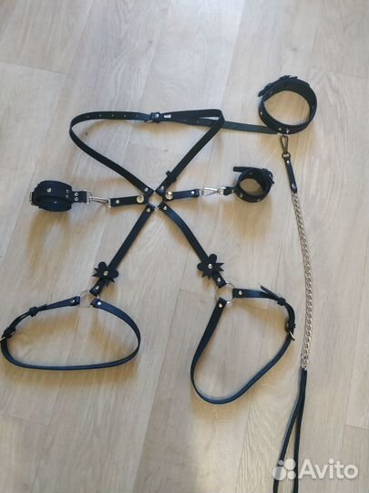 Гартеры с эффектом пуш-ап наручники ошейник