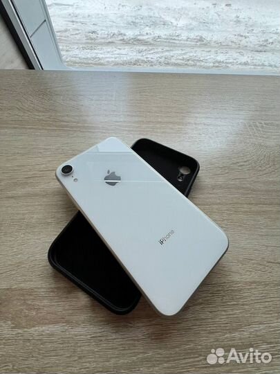 iPhone Xr, 128 ГБ
