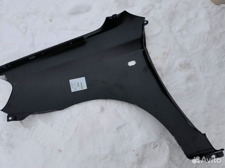 Крыло переднее правое chevrolet aveo