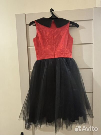 Платье для девочки 152