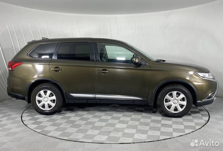 Mitsubishi Outlander 2.0 CVT, 2018, 209 000 км