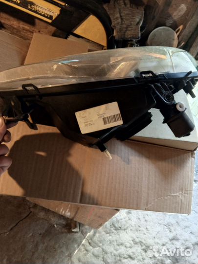 Фара renault logan 1