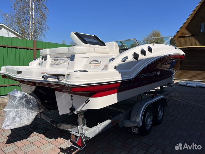 Катер боурайдер Chaparral 226 SSi 2013