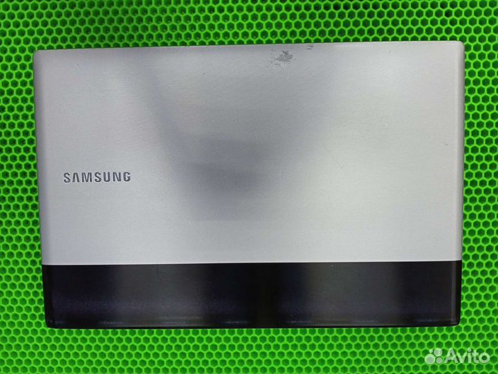 Ноутбук Samsung rv515 e450/4gb/250gb/hd6470m