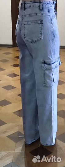 Джинсы