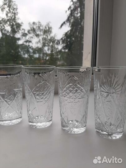 Хрустальные стаканы