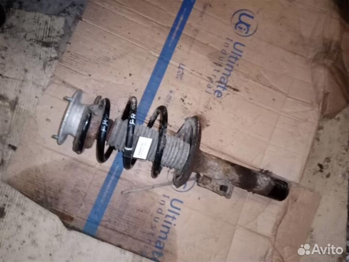 Амортизатор передний правый BMW Х3