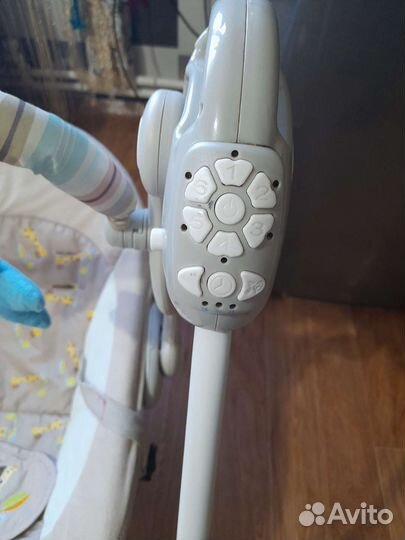 Шезлонг детский