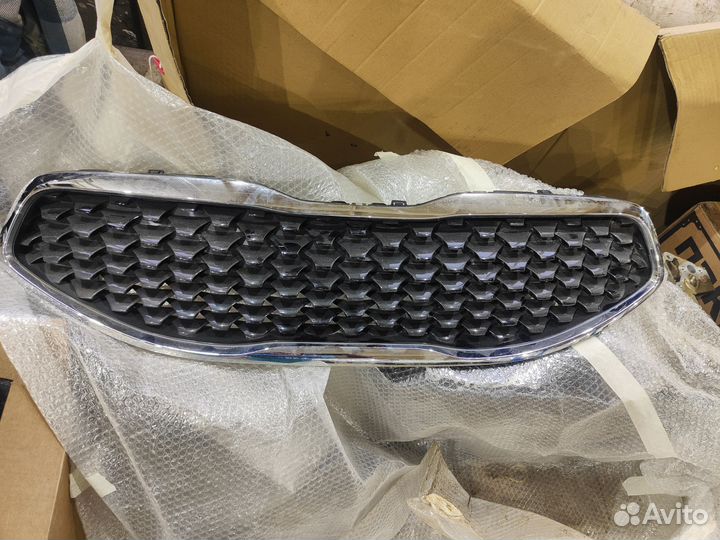 Решетка радиатора