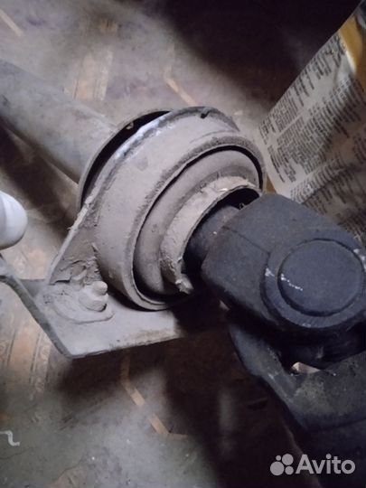 Кардан с навесным подшипником Волга 31105