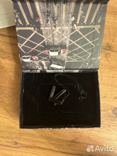 Кулон asia st 71