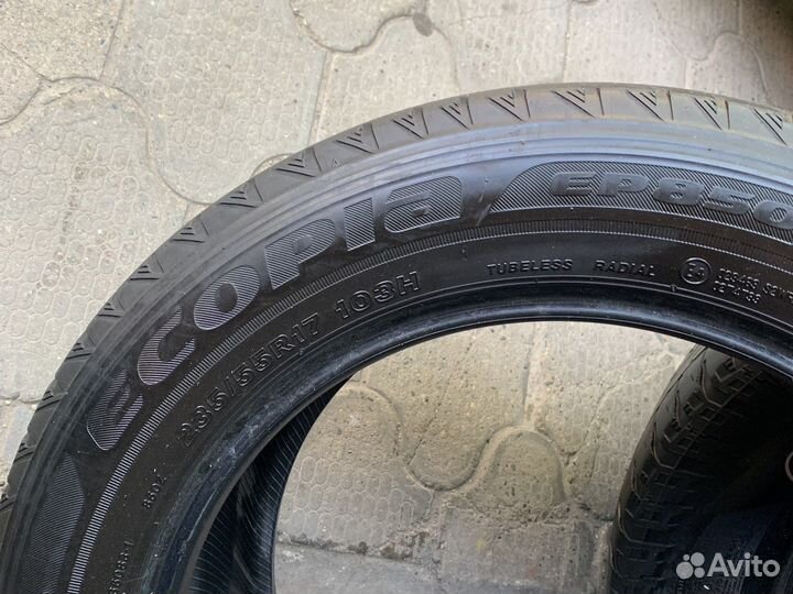 Bridgestone Ecopia EP850 235/55 R17 103H