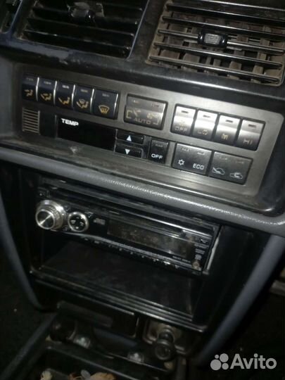 Замок зажигания Mitsubishi Rvr n23w