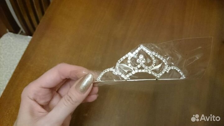 Продам диадемы со стразами. Ушки со стразами. Коро