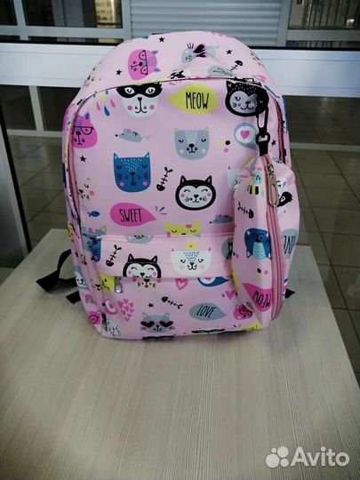 Рюкзак школьный для девочки новый