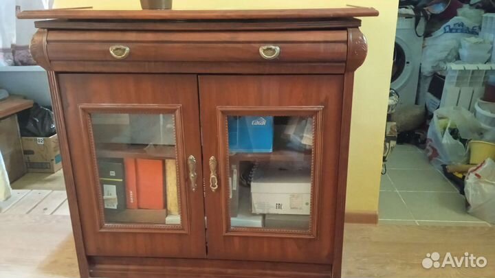 Тумба для телевизора